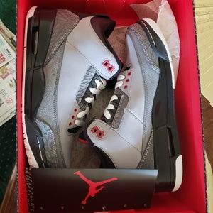 Jordan retro 3 2011 "stealth"
